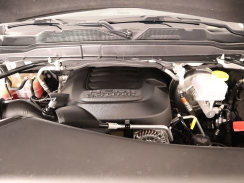 Used 2023 RAM 1500 Classic SLT w/ Electronics Group image 19