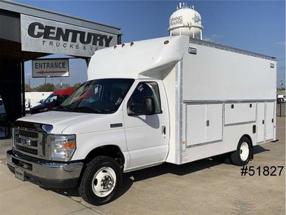 Used 2017 Ford E-450 and Econoline 450 Super Duty w/ Power Windows & Locks Group