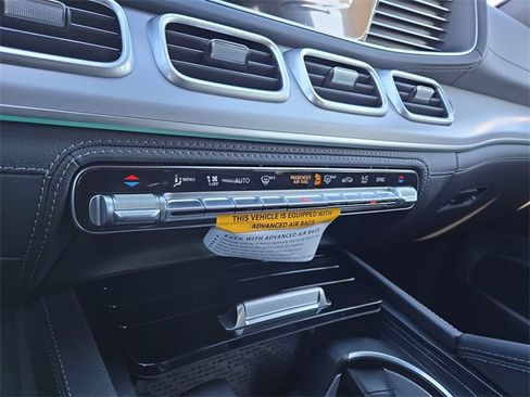 New 2026 Mercedes-Benz GLE 53 AMG 4MATIC Coupe image 13