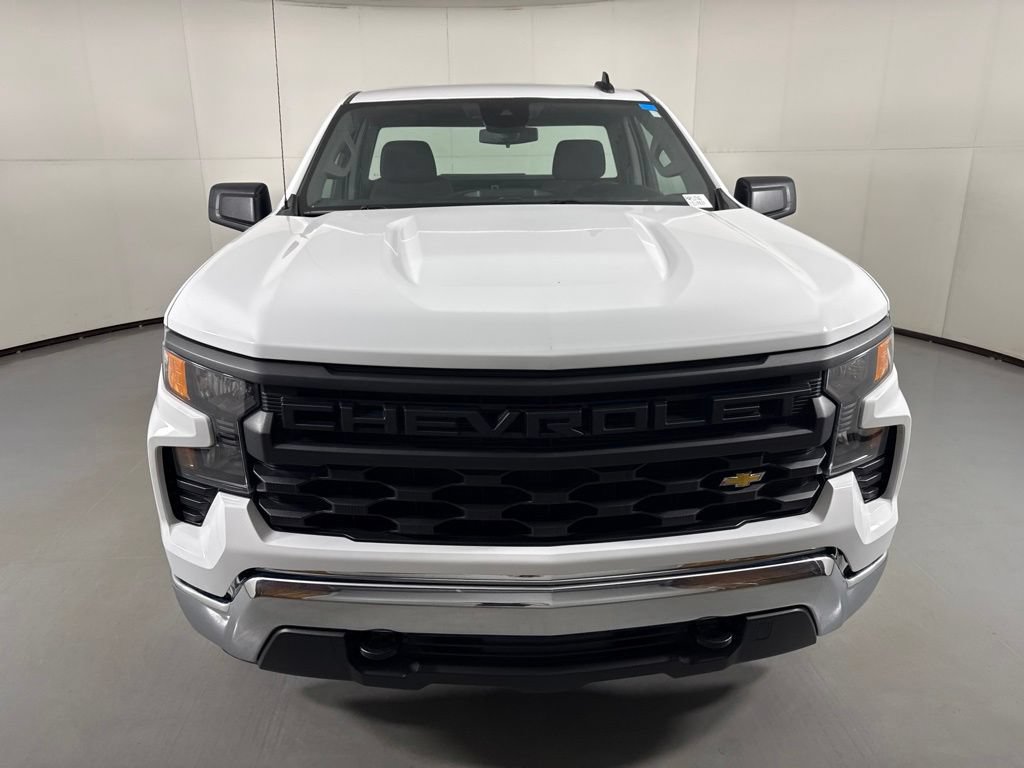 Used 2025 Chevrolet Silverado 1500 W/T RWD image 4