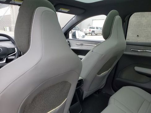 New 2026 Volvo EX30 Cross Country Ultra w/ Protection Package Premier AWD/4WD image 26