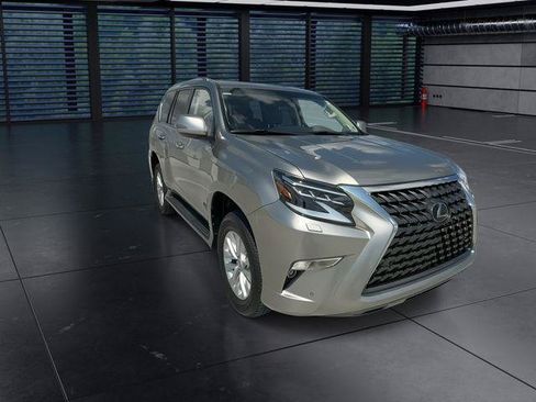 Certified 2021 Lexus GX 460 Premium w/ Premium Package AWD/4WD image 2