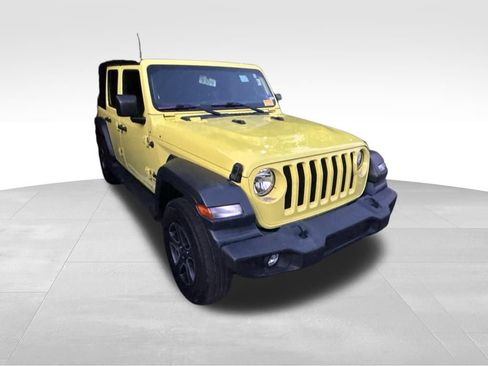 Used 2023 Jeep Wrangler Unlimited Sport AWD/4WD image 4