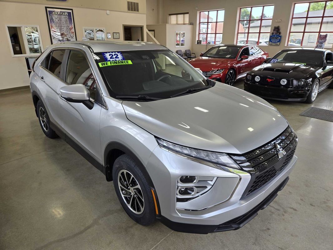 Used 2022 Mitsubishi Eclipse Cross ES FWD image 8