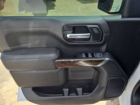 Used 2022 GMC Sierra 1500 SLE AWD/4WD image 28