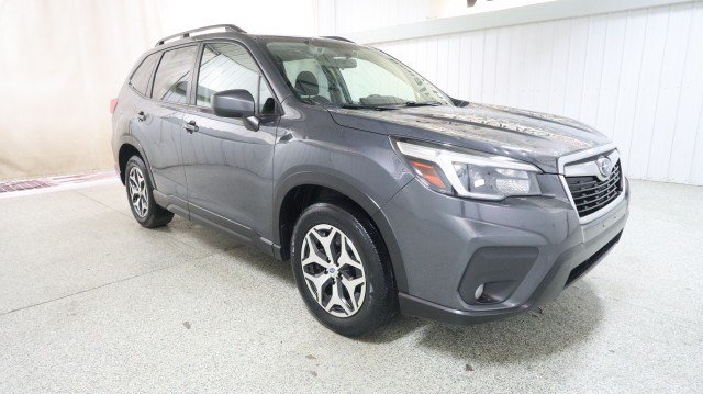 Used 2021 Subaru Forester Premium AWD/4WD image 5