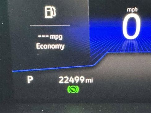 Certified 2022 Volkswagen Tiguan SE R-Line image 38