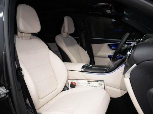 New 2026 Mercedes-Benz GLC 300 4MATIC image 12