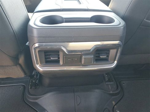 Certified 2022 GMC Sierra 2500 AT4 w/ AT4 Preferred Package image 20