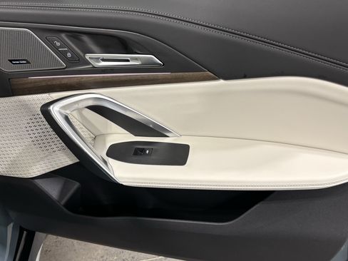 New 2027 BMW X1 xDrive28i AWD/4WD image 26