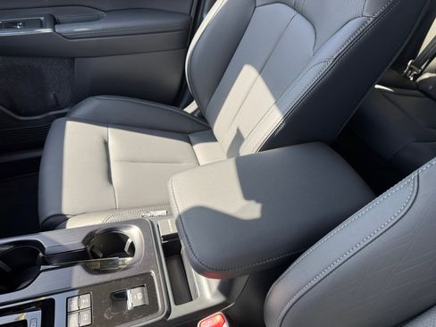 New 2026 Subaru Outback Touring XT AWD/4WD image 14