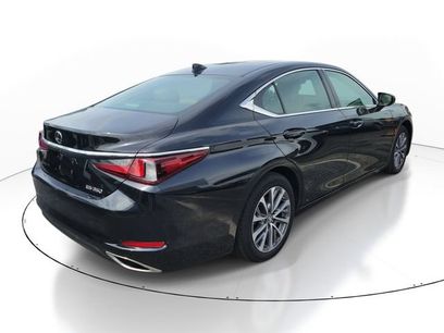 Used 2023 Lexus ES 350 w/ Accessory Package (Z1)