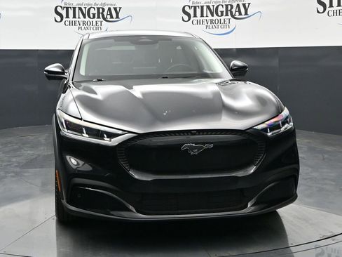 Used 2025 Ford Mustang Mach-E Select RWD image 2