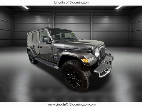 Used 2021 Jeep Wrangler Unlimited Sahara w/ Cold Weather Group image 12