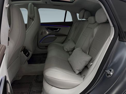 Certified 2023 Mercedes-Benz EQS AMG 4MATIC image 12