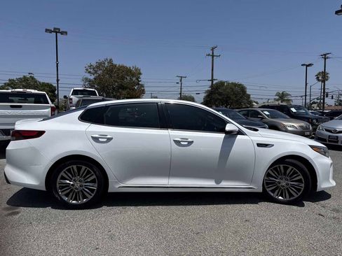 Used 2018 Kia Optima SX w/ Technology Package FWD image 3