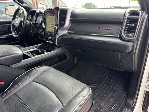 Used 2019 RAM 3500 Limited AWD/4WD image 12