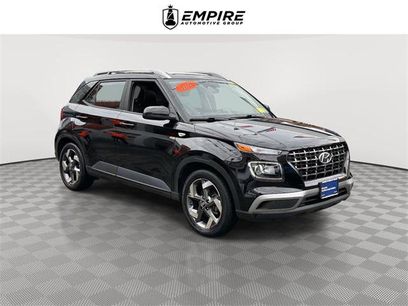 Used 2023 Hyundai Venue SEL