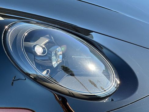 Used 2023 Porsche 911 Carrera 4 GTS image 40