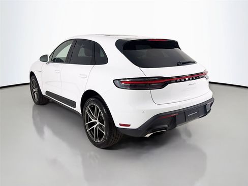New 2026 Porsche Macan AWD/4WD image 3