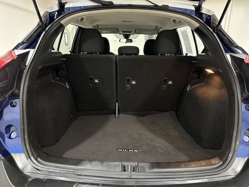 Used 2020 Nissan Kicks SV FWD image 23