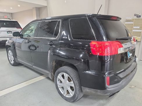 Used 2017 GMC Terrain SLE image 7