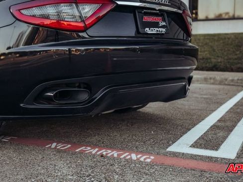 Used 2013 Maserati GranTurismo Sport image 33
