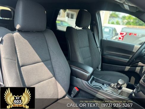 Used 2025 Dodge Durango GT RWD image 18