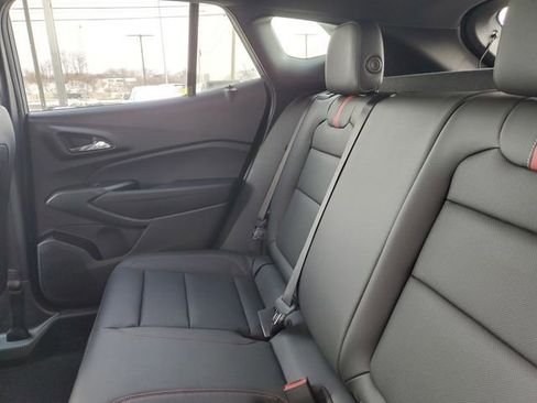 New 2025 Chevrolet Trax RS w/ Sunroof Package image 14