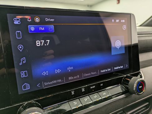 Used 2024 Chevrolet Colorado Trail Boss w/ Safety Package image 13