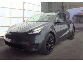 Used 2020 Tesla Model Y Long Range video 1