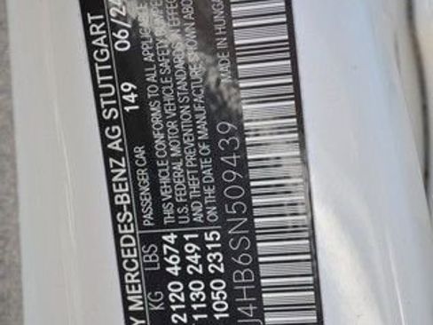 Used 2025 Mercedes-Benz CLA 250 4MATIC image 14