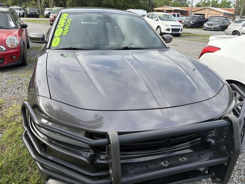 Used 2017 Dodge Charger Police w/ Street Appearance Group RWD image 3