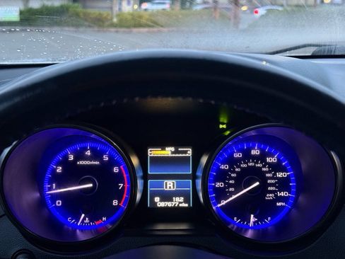 Used 2016 Subaru Legacy 2.5i Limited w/ Protection Package #1 (Disc) AWD/4WD image 14