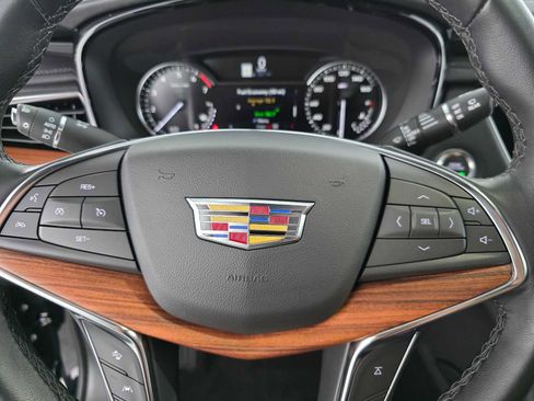 Used 2024 Cadillac XT5 Premium Luxury image 21