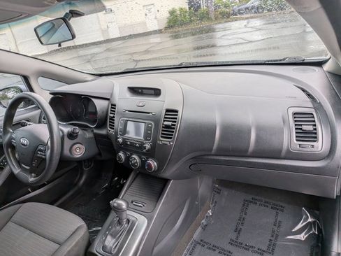 Used 2016 Kia Forte LX w/ LX Popular Plus Package image 19