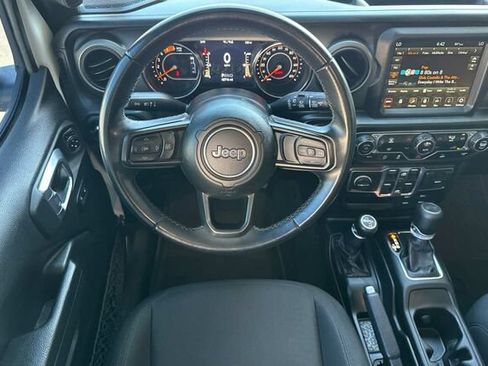 Used 2022 Jeep Wrangler Unlimited Sport AWD/4WD image 11