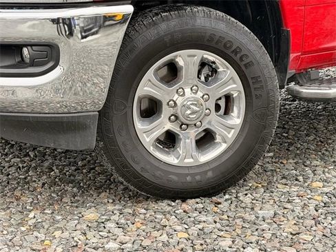 Used 2024 RAM 2500 Big Horn w/ Bed Utility Group image 23