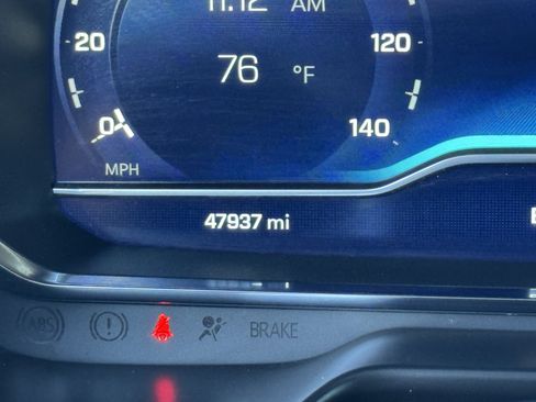 Certified 2022 Chevrolet Tahoe Z71 w/ Luxury Package image 36