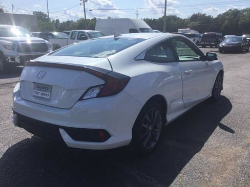 Used 2019 Honda Civic EX image 6
