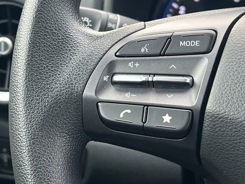 Used 2023 Hyundai Kona SEL image 13