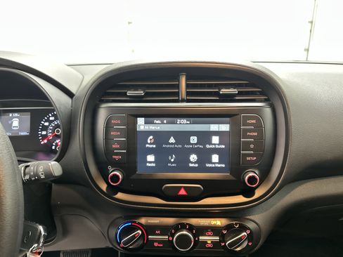 Used 2021 Kia Soul LX image 25
