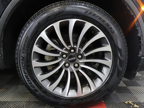 Used 2020 Lincoln Aviator Reserve w/ Equipment Group 201A image 28