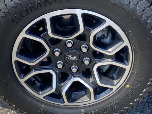 Used 2022 Ford F150 XLT w/ Equipment Group 302A High AWD/4WD image 31