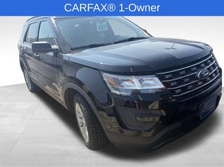 Used 2017 Ford Explorer FWD video 1