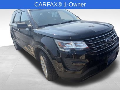 Used 2017 Ford Explorer FWD