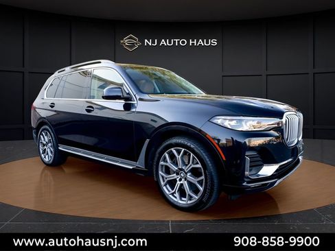 Used 2019 BMW X7 xDrive40i w/ Premium Package AWD/4WD image 1