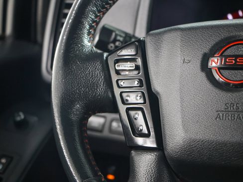 Used 2022 Nissan Frontier PRO-4X AWD/4WD image 13