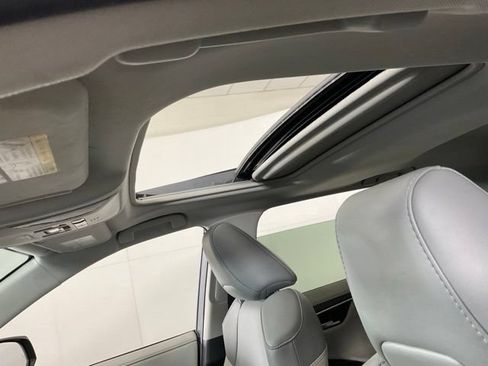 Used 2019 Toyota RAV4 Limited w/ All Weather Liner Package AWD/4WD image 26