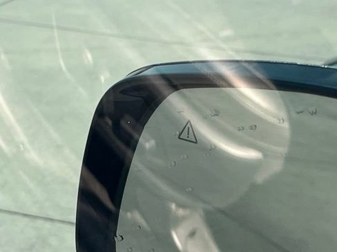 Used 2024 Kia Sorento S w/ Panoramic Sunroof Package FWD image 10